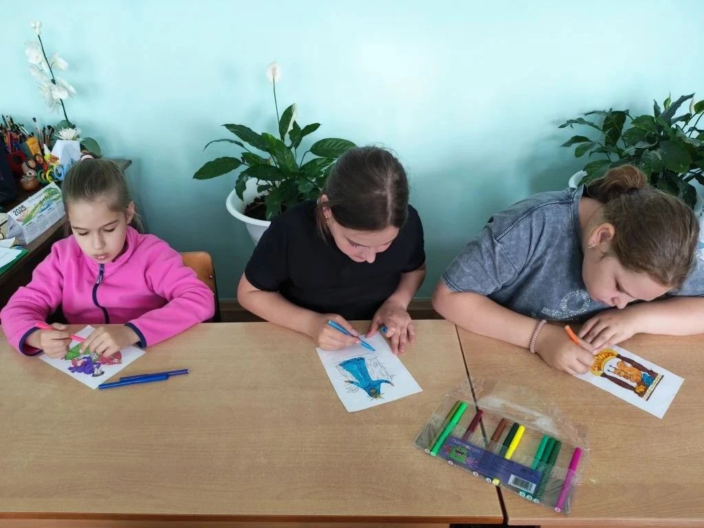 ✨ Встреча с А. С. Пушкиным и волшебством его сказок
🎂 6 июня — день рождения великого русского поэт