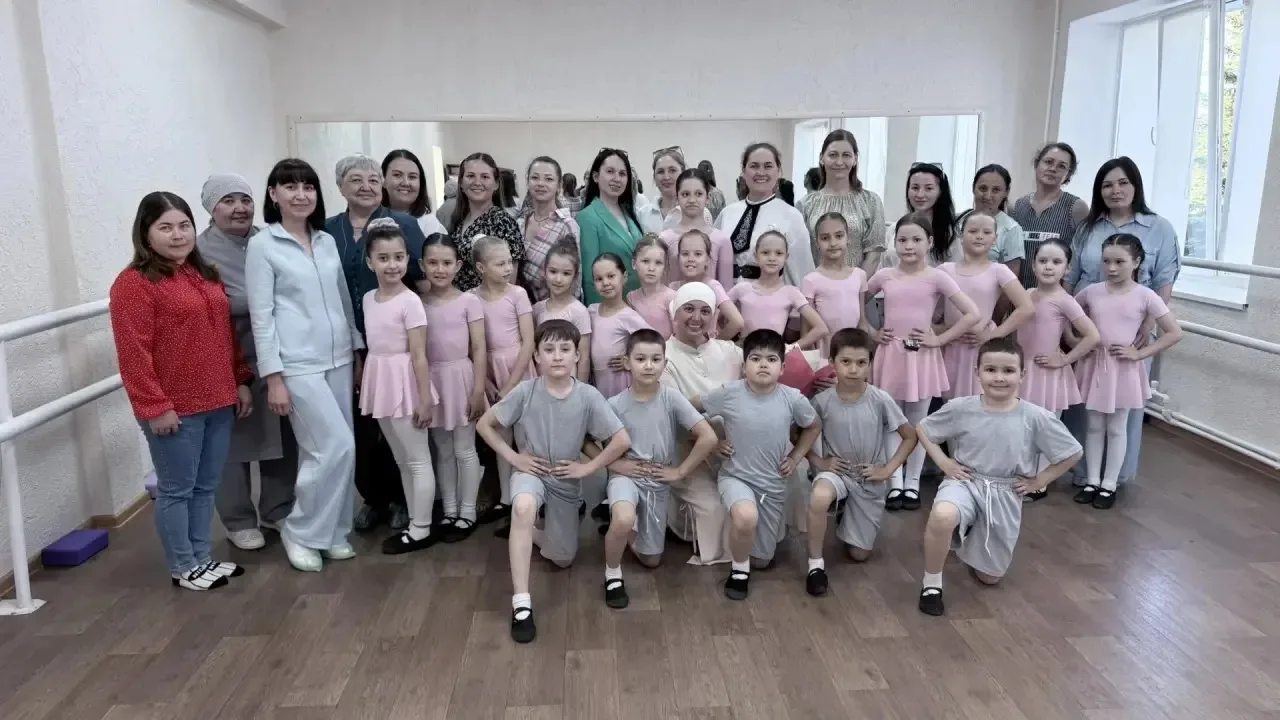 Делимся красивыми моментами с переводного экзамена класса преподавателя Зайцевой Гульнары Фаатовны ✨