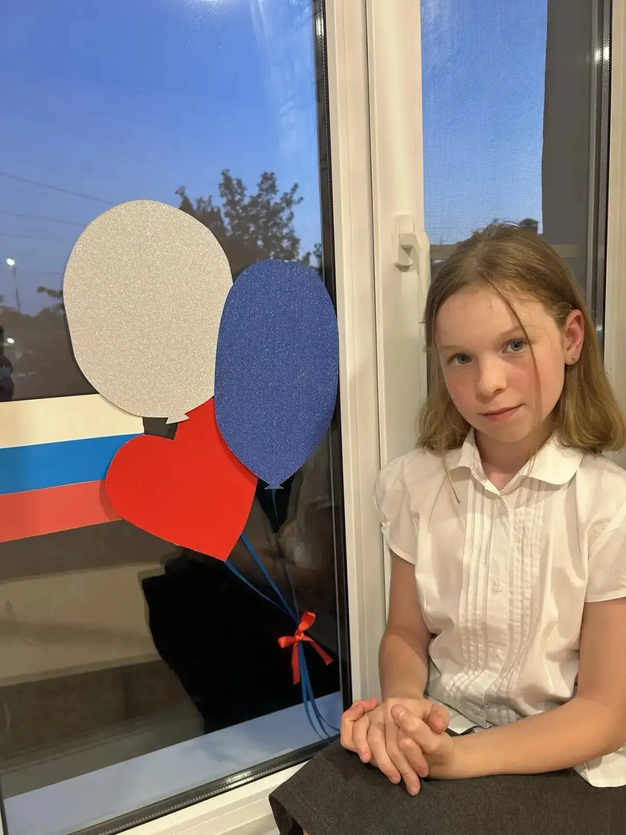 Третьякова Елизавета, ученица 4А класса, присоединилась к акции «Окна России!» 🇷🇺

✅Участие во Все