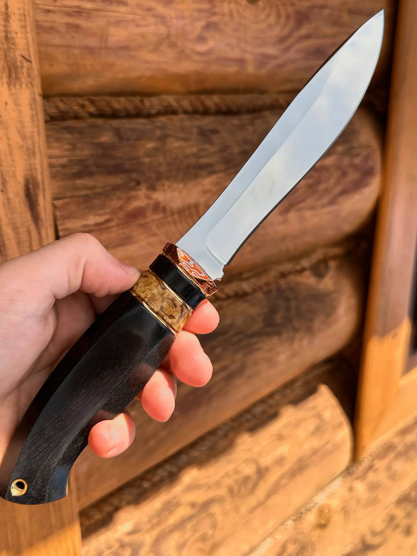 🔪 Нож, который не подведёт!
Нож из премиальной нержавеющей стали Elmax с криообработкой.
Твердость 