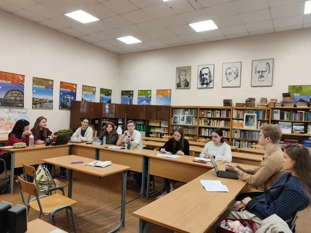 На неделе с 25 по 30.05 в Институте иностранных языков состоялся цикл кураторских встреч в рамках пр