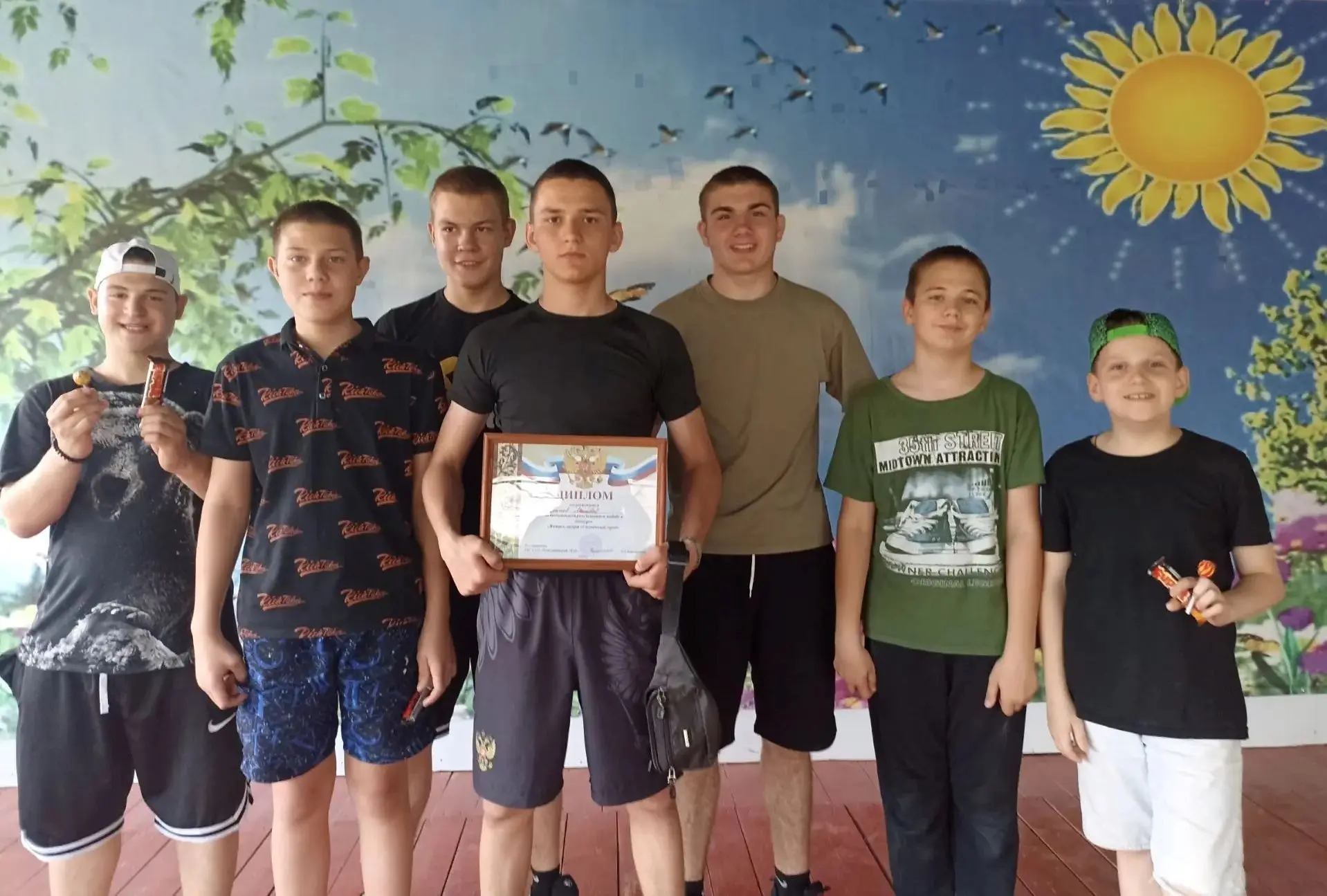 🏆 Сегодня в лагере «Солнечный город» Новоаннинского ЦПД было жарко! Огонь, драйв и мужской характер