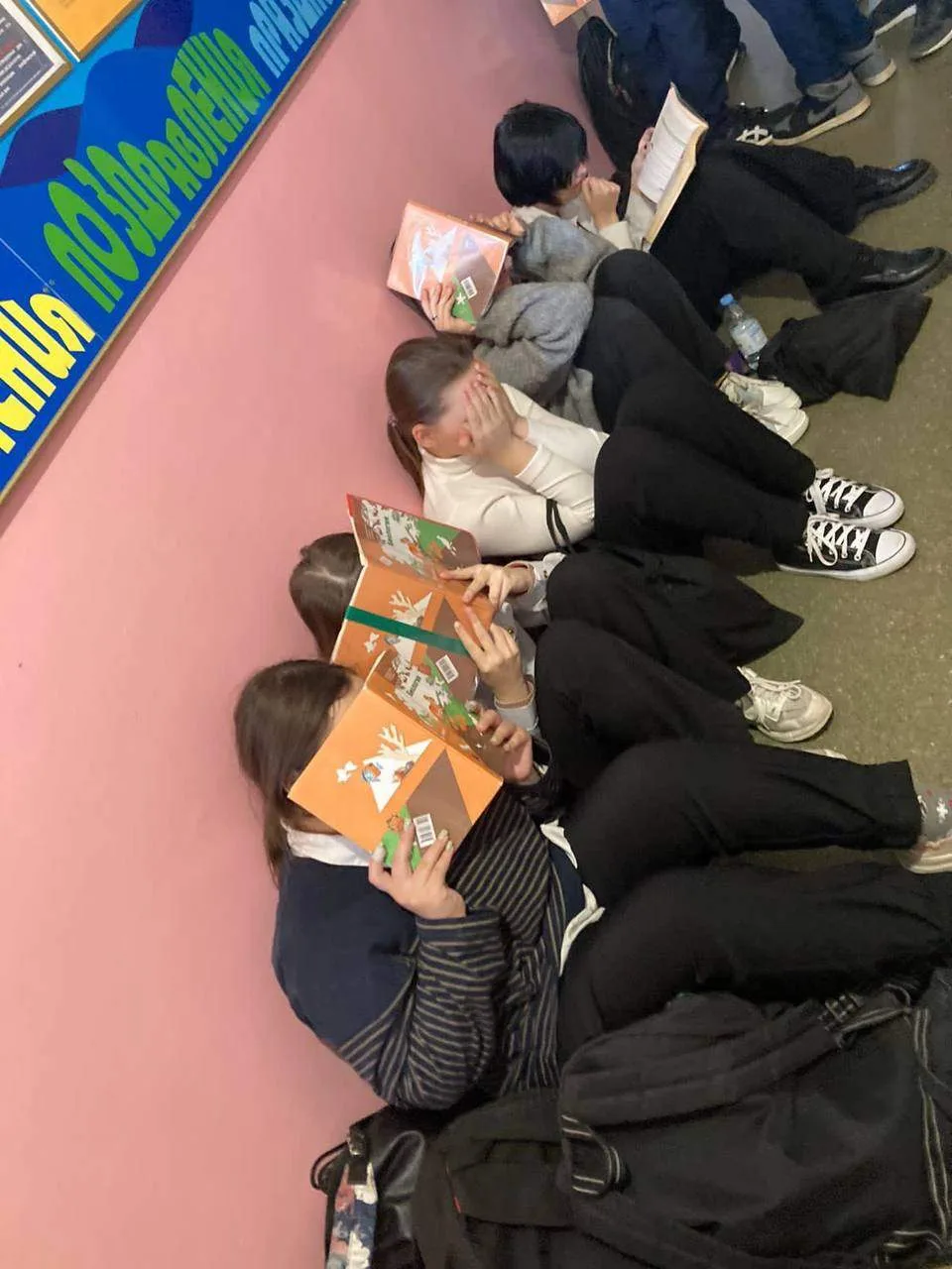 Что я думаю о тех, кто всё делает в последний момент👇

Раньше меня это раздражало, а потом я поняла