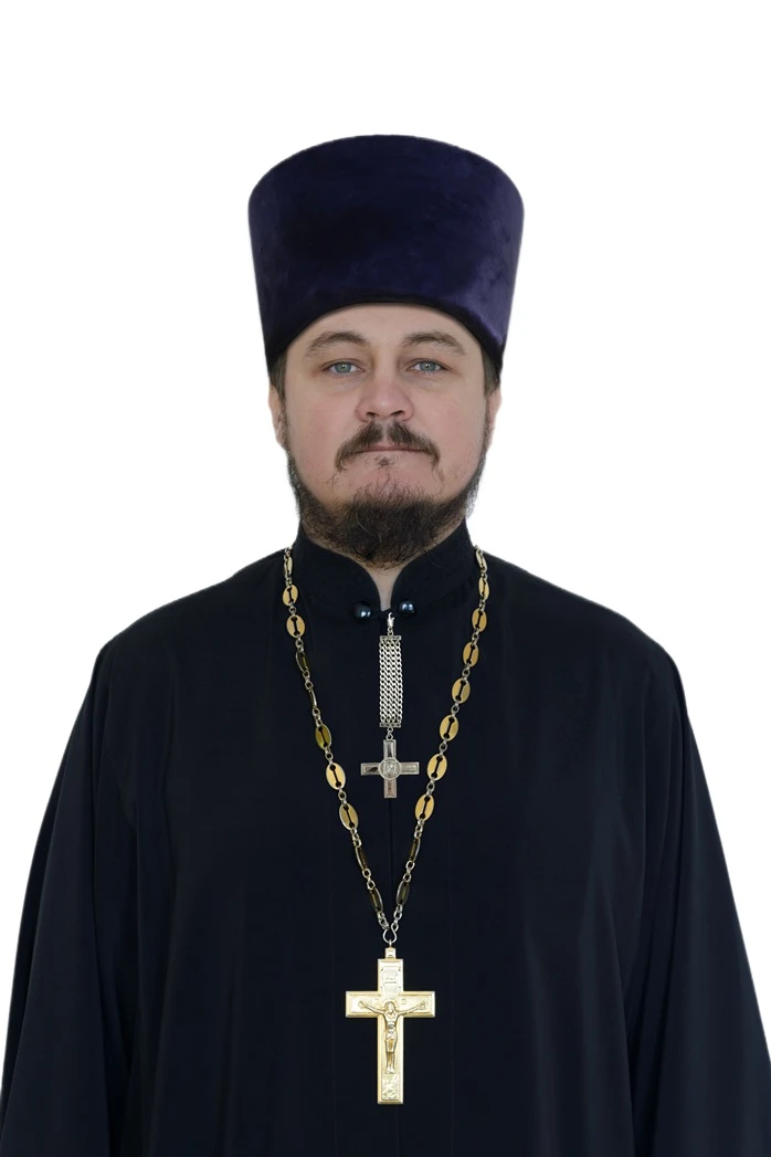 Священники-волонтеры 

Ответственный за взаимодействие с Патриаршей гуманитарной миссией от Россошан