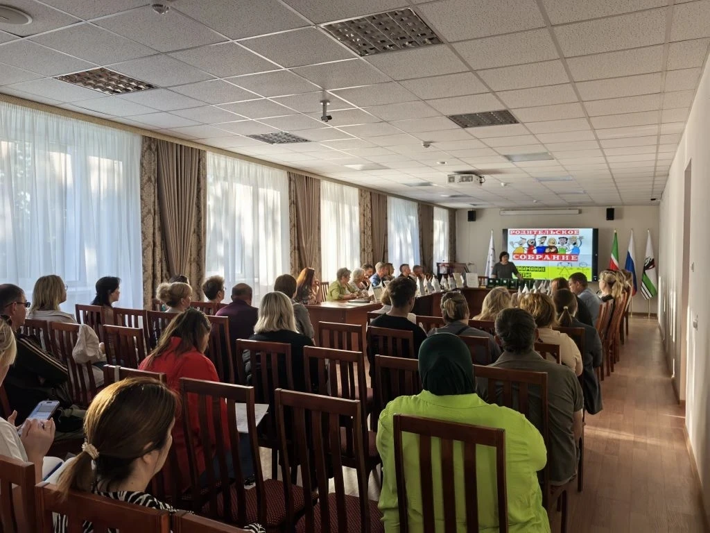 🔹Родительское собрание

 10 июня родительский актив ГАПОУ «Елабужский политехнический колледж» при