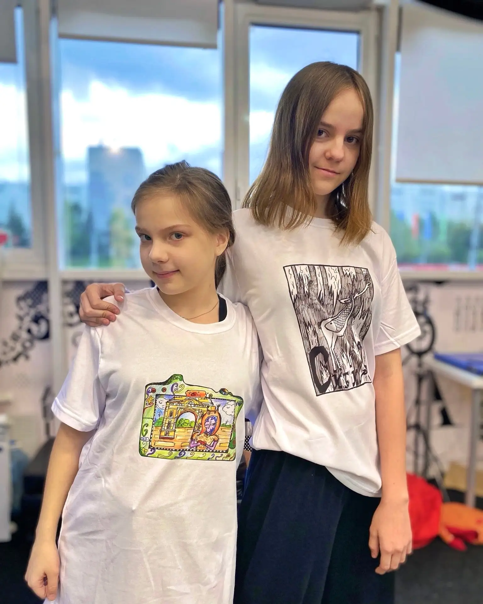 ✴️ Стоит ли учиться дизайну, если ребёнок не собирается становиться дизайнером?

Многие родители зад