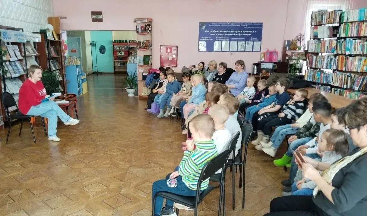 В Общероссийский день библиотек в МКУК ДК «Якутия» в библиотеке №3 состоялась Межрегиональная акция 
