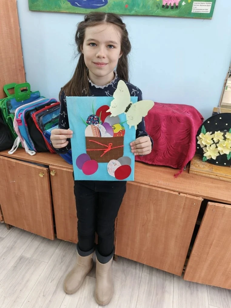 Работа кружка "Умелые руки" продолжается. Вот такие поделки получаются у наших ребят.