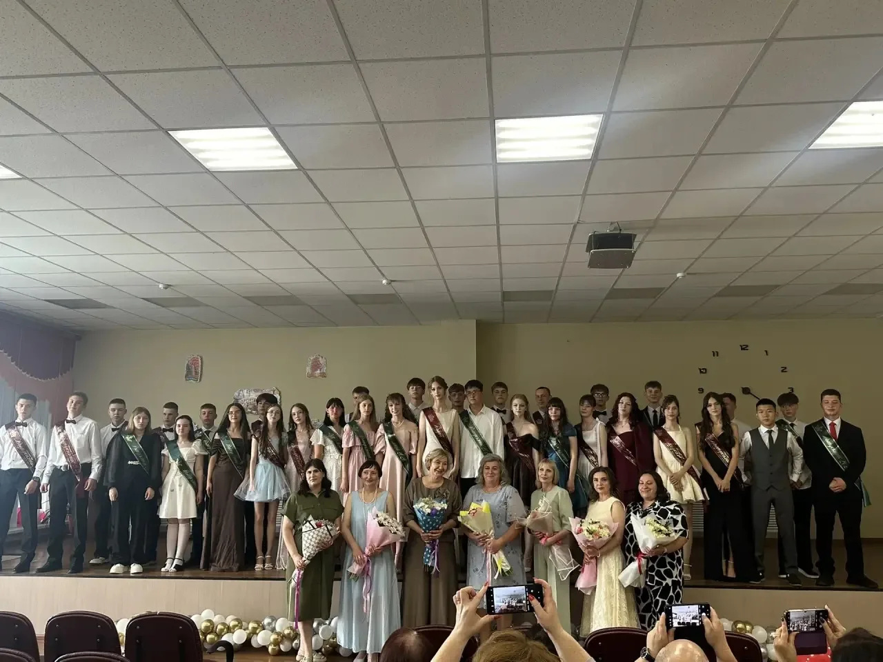 🎉 **«Алые паруса»: новая глава начинается!** 🎉

26 июня особенный день — мы проводили в большое пл