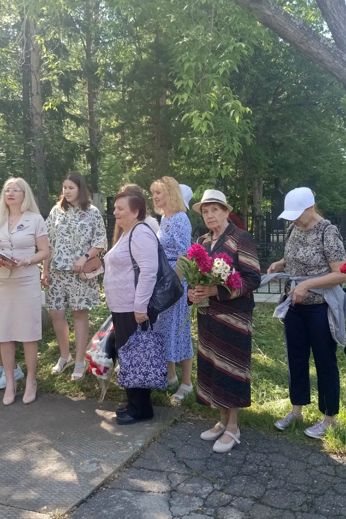 Память о великом поэте-первостроителе!

Сегодня мы отдали дань памяти выдающемуся поэту, писателю и 