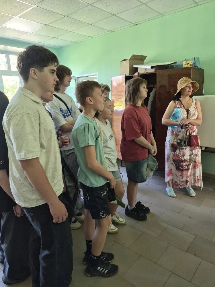 Экскурсия в ВНИИСПК: наука ближе, чем кажется!

На днях учащиеся 7 "Б" класса вместе с классным руко