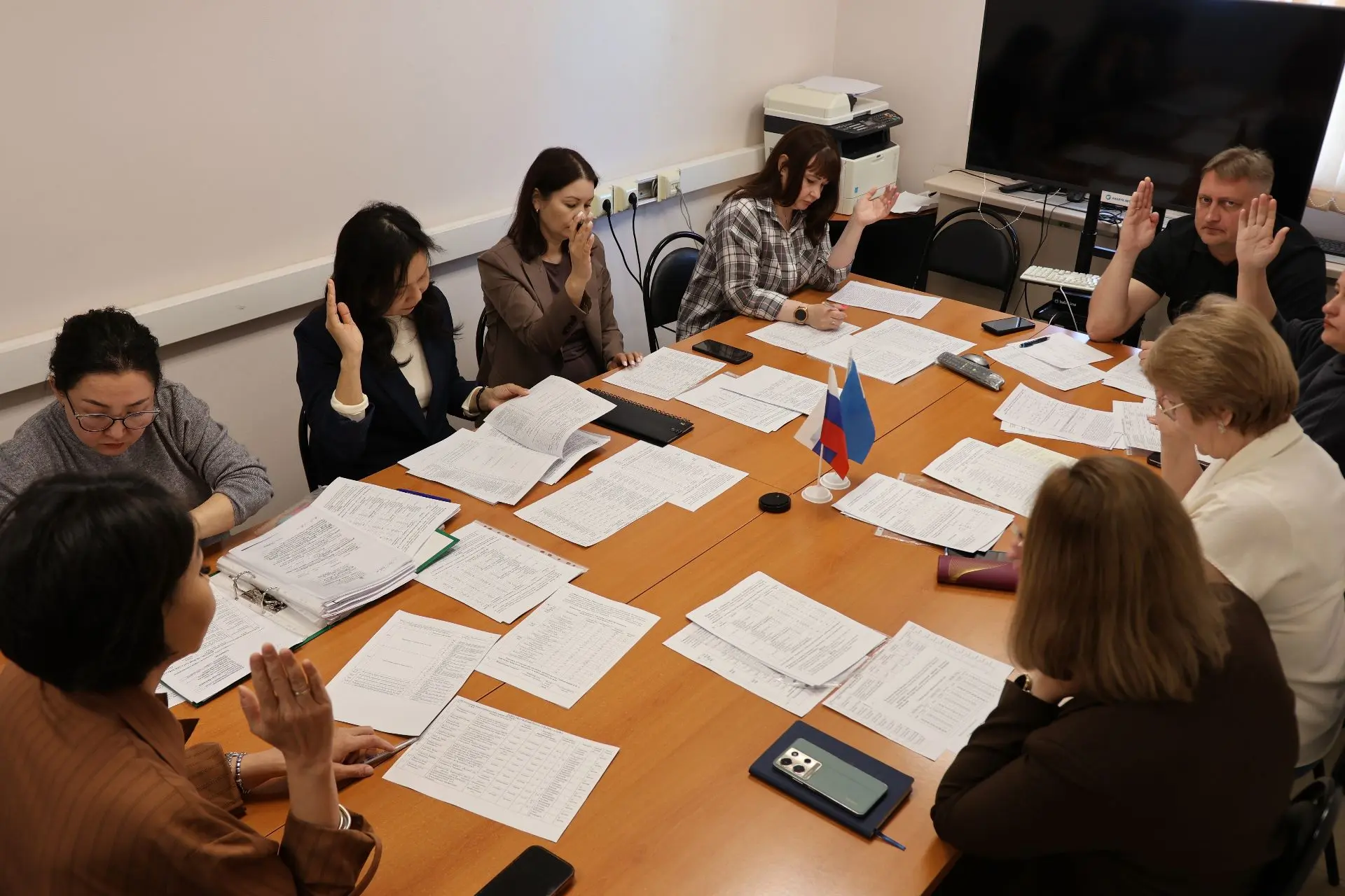 Состоялось очередное заседание Аттестационной комиссии

В Чукотском автономном округе прошло заседан