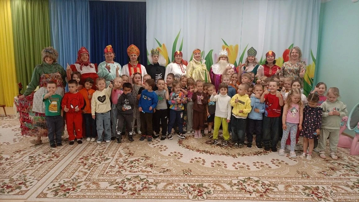 🎭 В гости к сказке: «Теремок»🏠 в «Радуге»🌈Сегодня ребята из корпуса «Теремок» отправились в гости