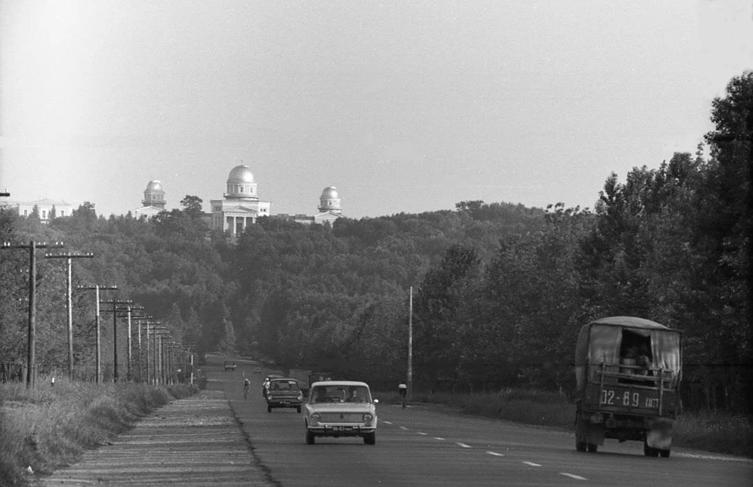 🪐 Трасса к звёздам. Старое Пулковское шоссе, 1971 год

Старое Пулковское шоссе на этом снимке выгля