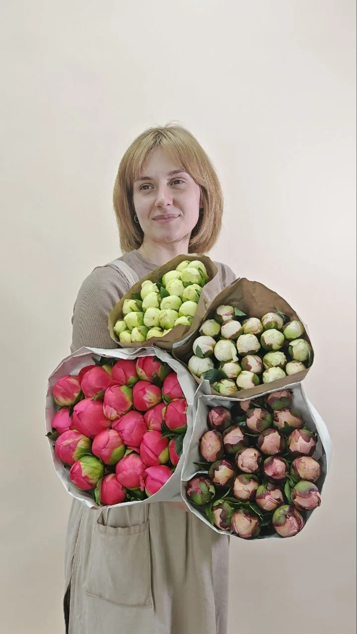Пионы в доме — маленькая роскошь, которую хочется повторять снова и снова ✨

В «Сакуре» сейчас особе