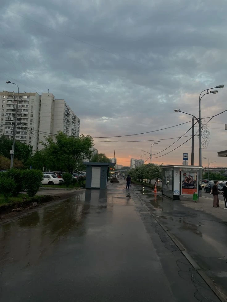 🌧️ПРО ПОГОДУ 
В четверг июль тоже ожидается «гнилым» – регион окажется в тыловой части циклона с це