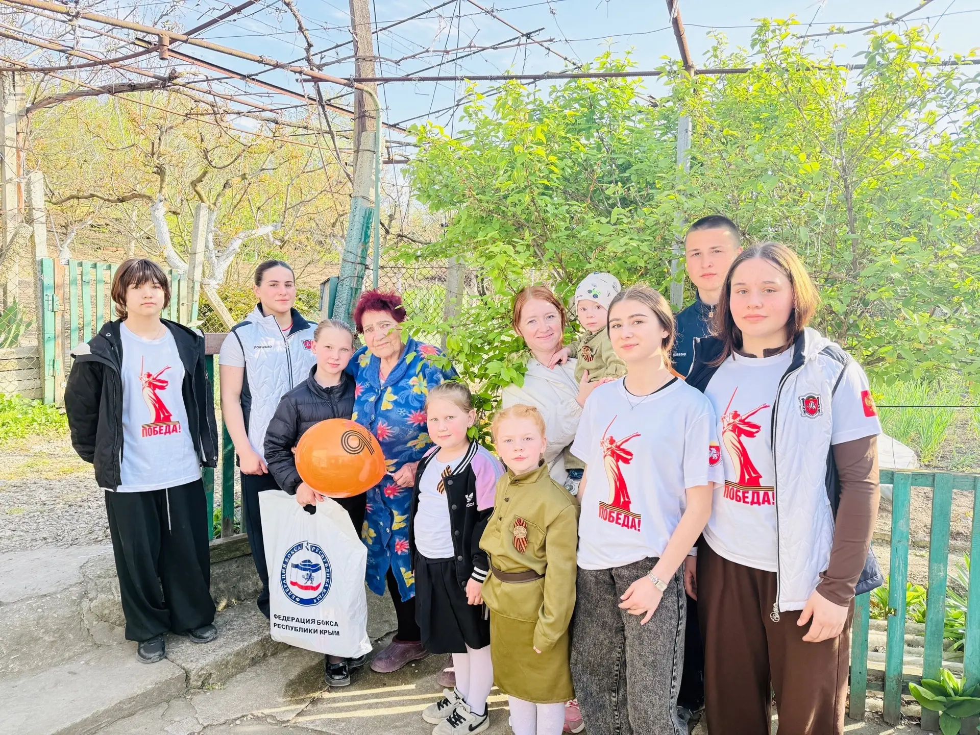 🎖️В преддверии Дня Великой Победы, воспитанники нашей школы, юные боксеры из отделений Почтового и 