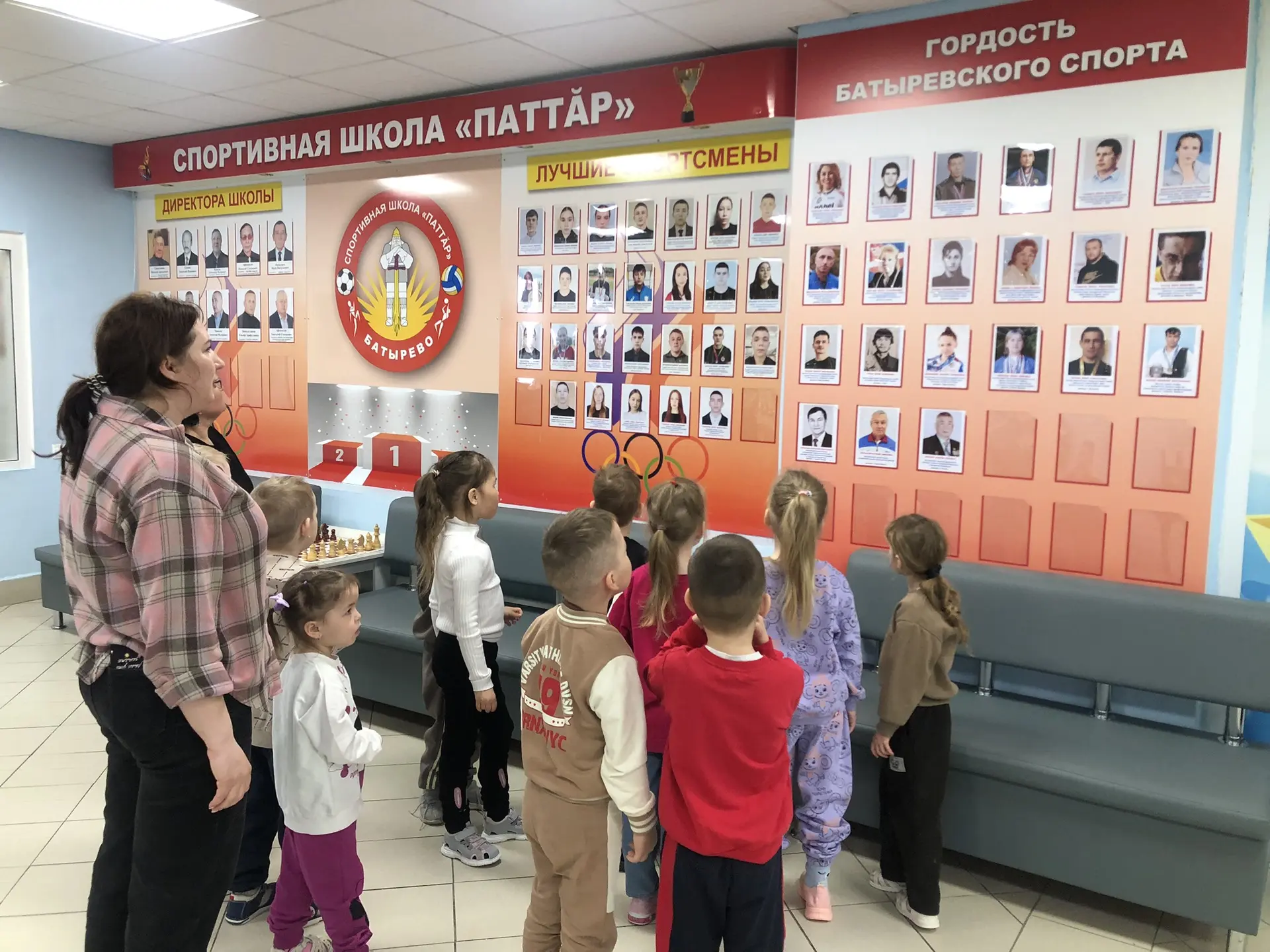 Чтобы помочь детям выбрать правильную тропинку жизни - здоровья и спорта, мы решили с воспитанниками