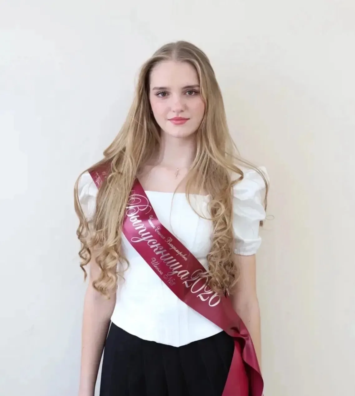 🎉 ЕГЭ на 💯 баллов по литературе! 🎉

Чижик Есения — ученица 11‑го класса МБОУ СОШ № 8 г. Моздока! 