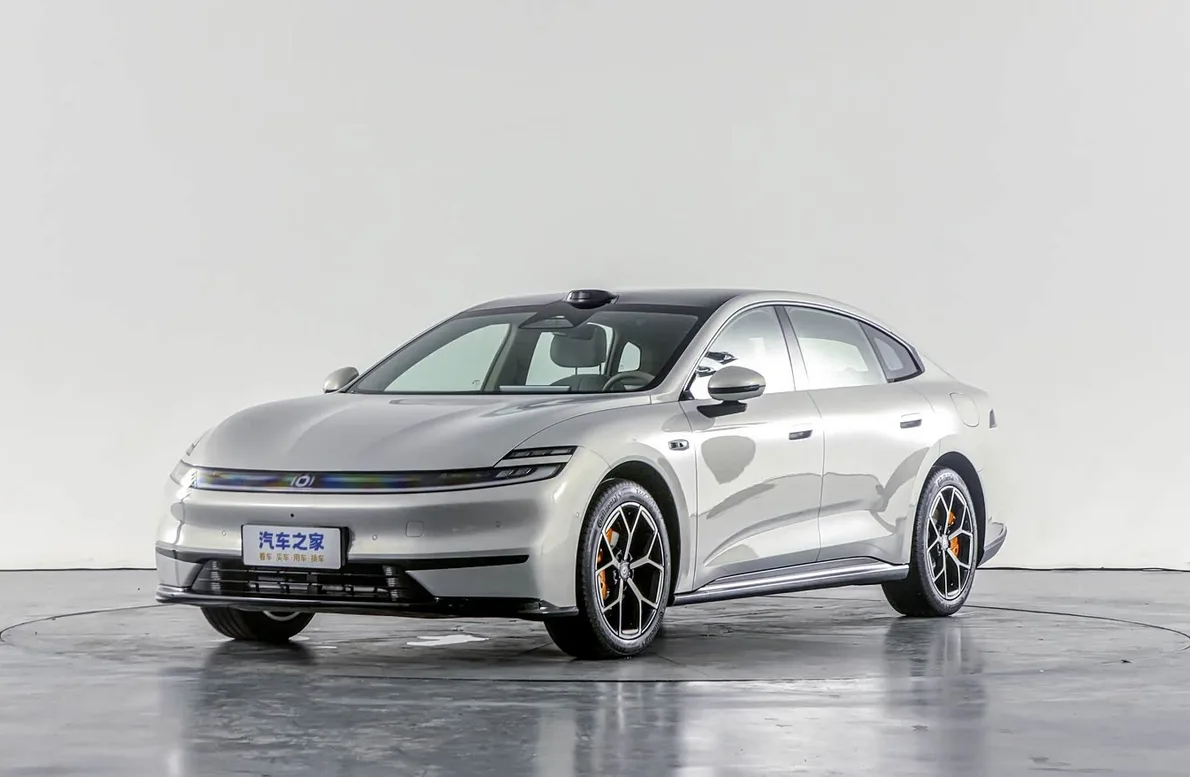 🚗 НОВЫЙ Changan Qiyuan Nevo A06 

💵 Цена "под ключ" в Уфе:  2 550 000 Р
(Включает: доставку, раста