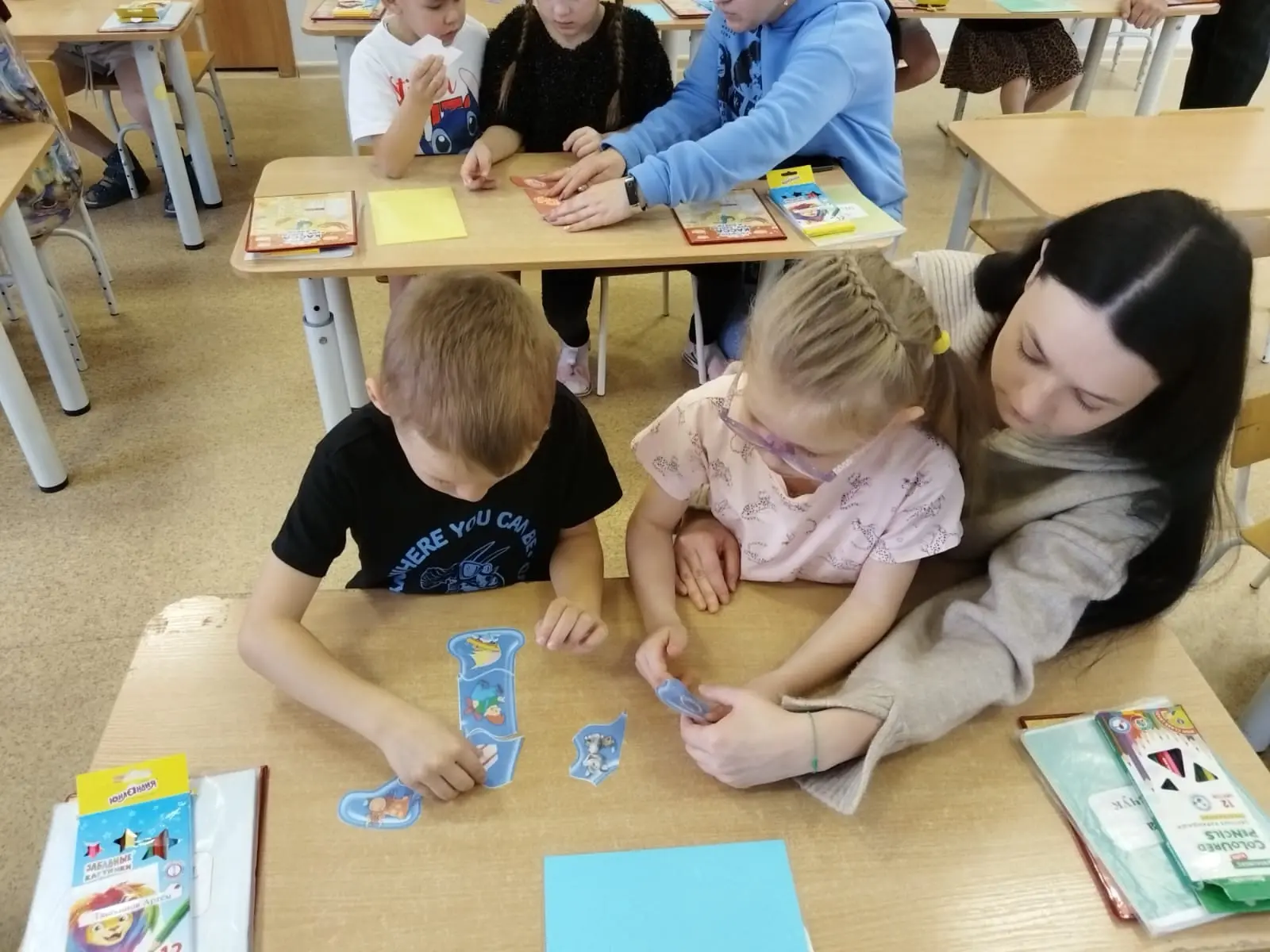 Развиваем речь с   удовольствием!

🧑‍🧑‍🧒Дорогие родители!
🤹Знаете ли вы, что настольные игры — э