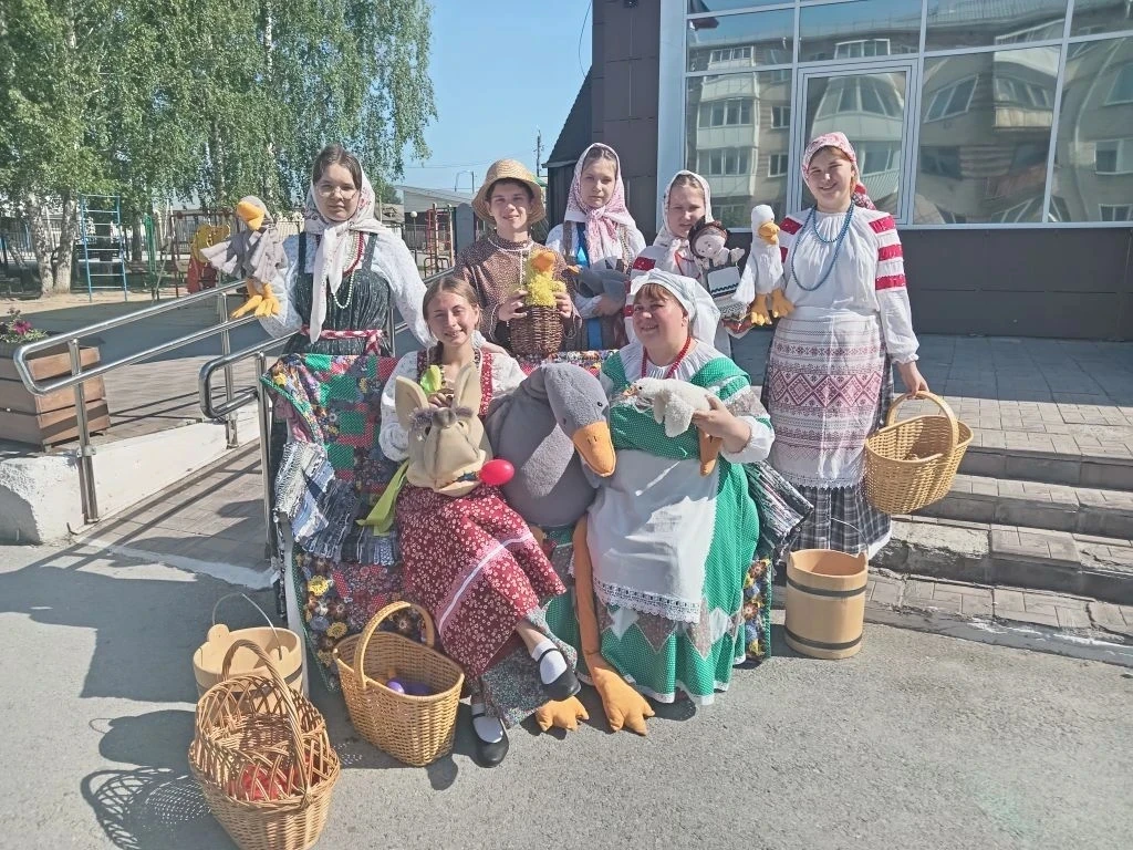 10 июня в Центральном доме культуры праздновали День Никиты Гусятника, покровителя домашних гусей!Де