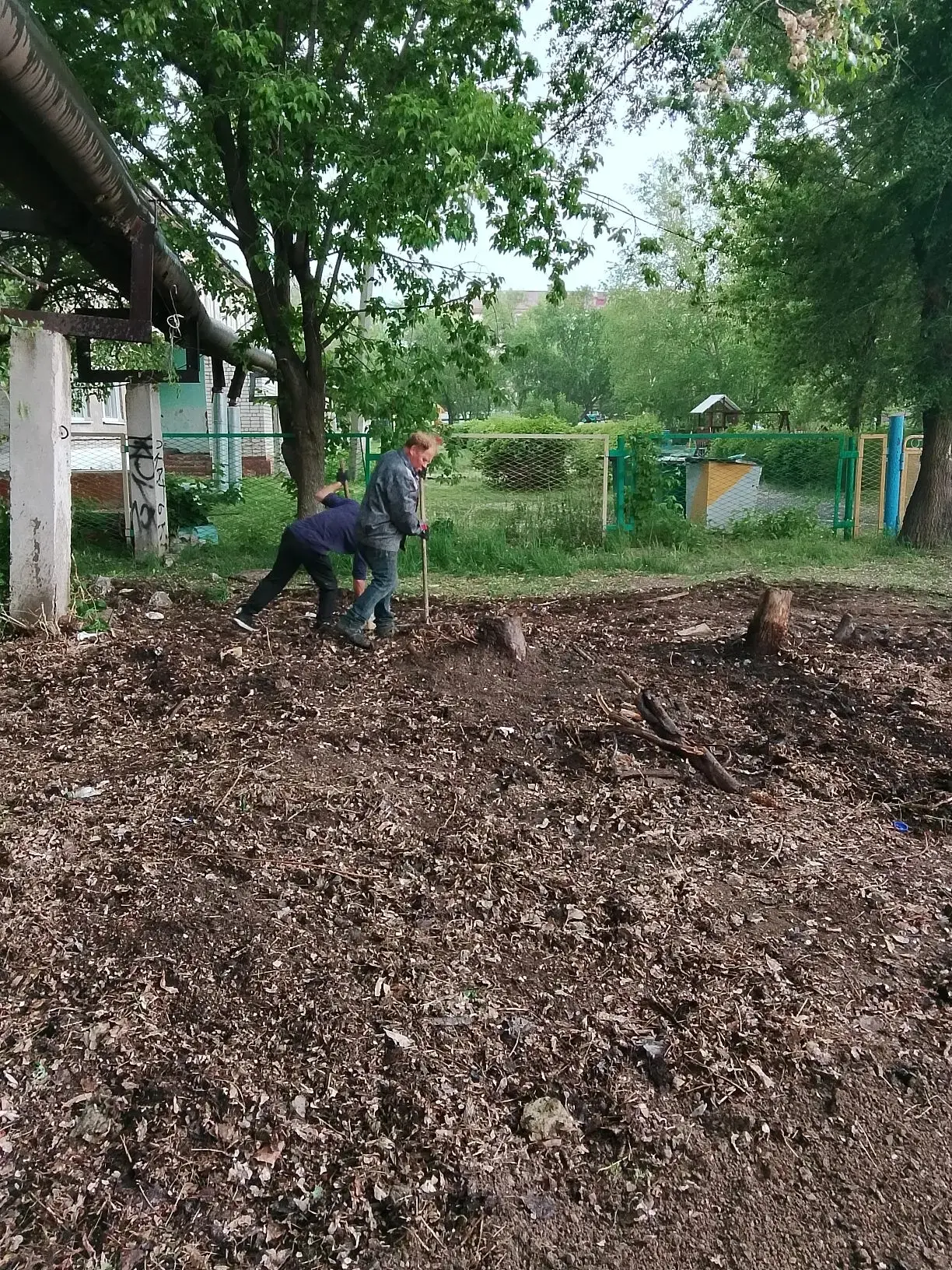 ✅
Минувшая неделя для работников  МКУ "Служба благоустройства" прошла в уже привычном режиме, а имен
