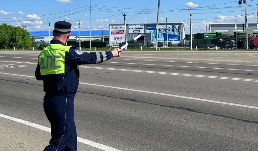 🚓ГИБДД начала массовые рейды против машин без номеров и с «шумоизоляцией» глушителей

Автоинспектор