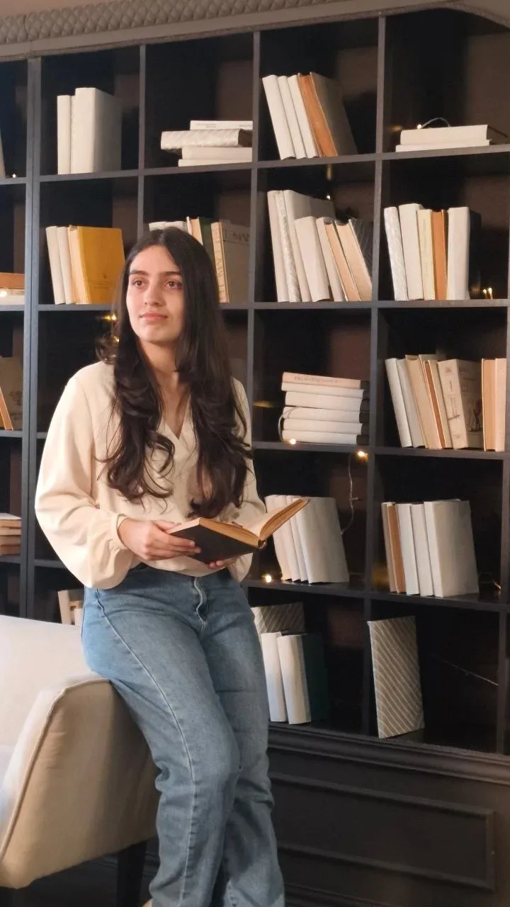 🎉 Гордость школы: выпускница с высоким баллом ЕГЭ! 🎉
Сегодня мы хотим поделиться радостью и гордос