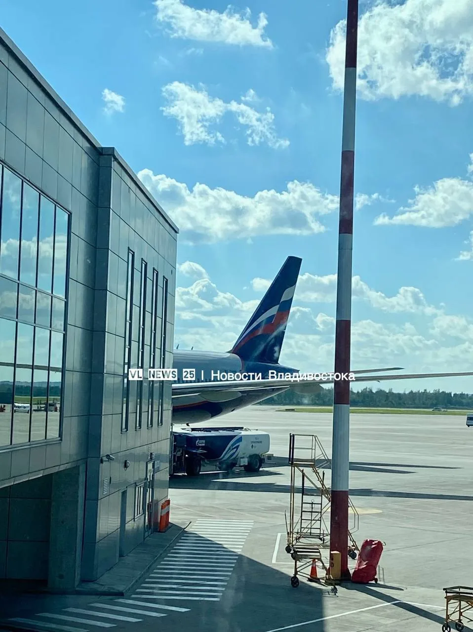 ✈️«Аэрофлот» возобновляет прямые рейсы между Санкт-Петербургом и Владивостоком с 20 июня

Уточнена д