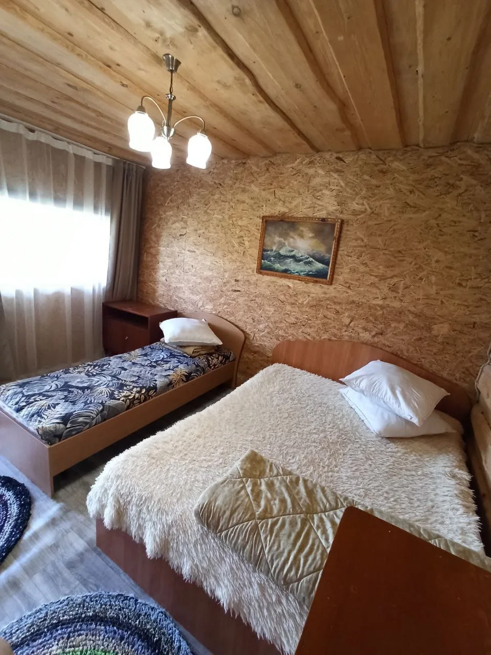 Всем прекрасного лета🌹
Сдам!! Пос. Приморск. 🏠 Дом. 3 комнаты.
Есть всё необходимое для комфортног