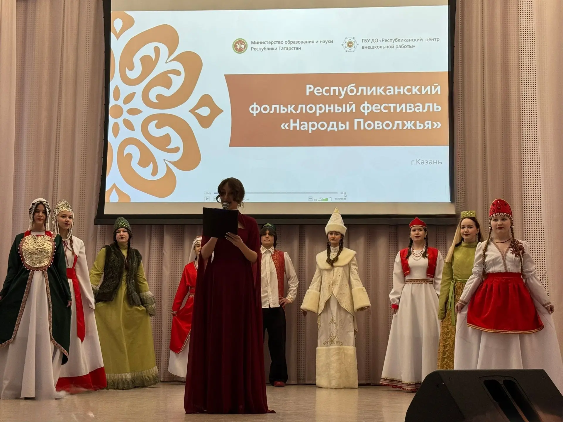 18 декабря в Казани прошла торжественная церемония награждения победителей Республиканского фольклор