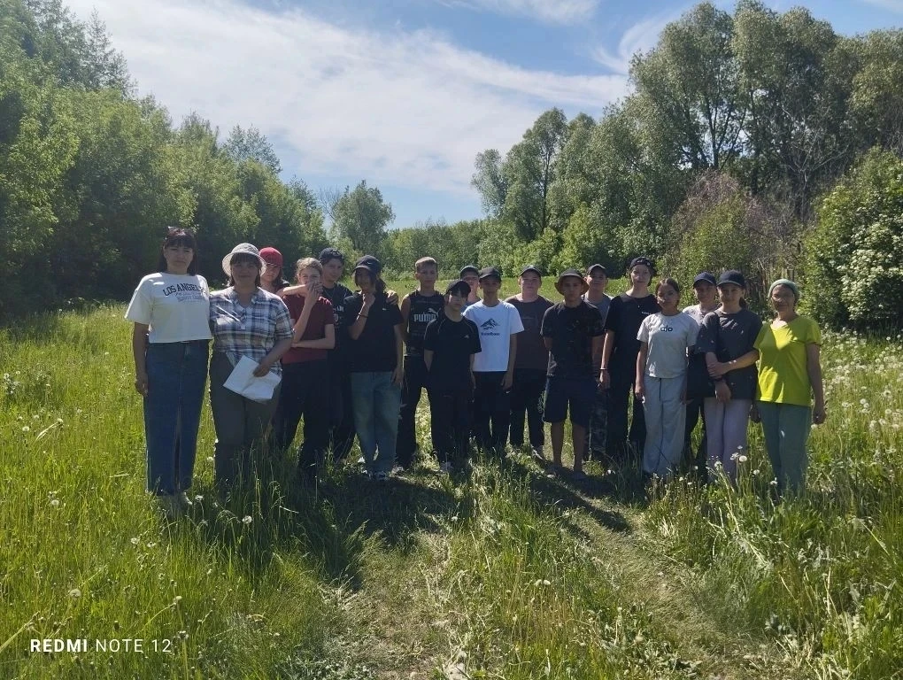 В преддверии долгожданных каникул учащиеся 6 классов, совместно с родителями отправились на экскурси