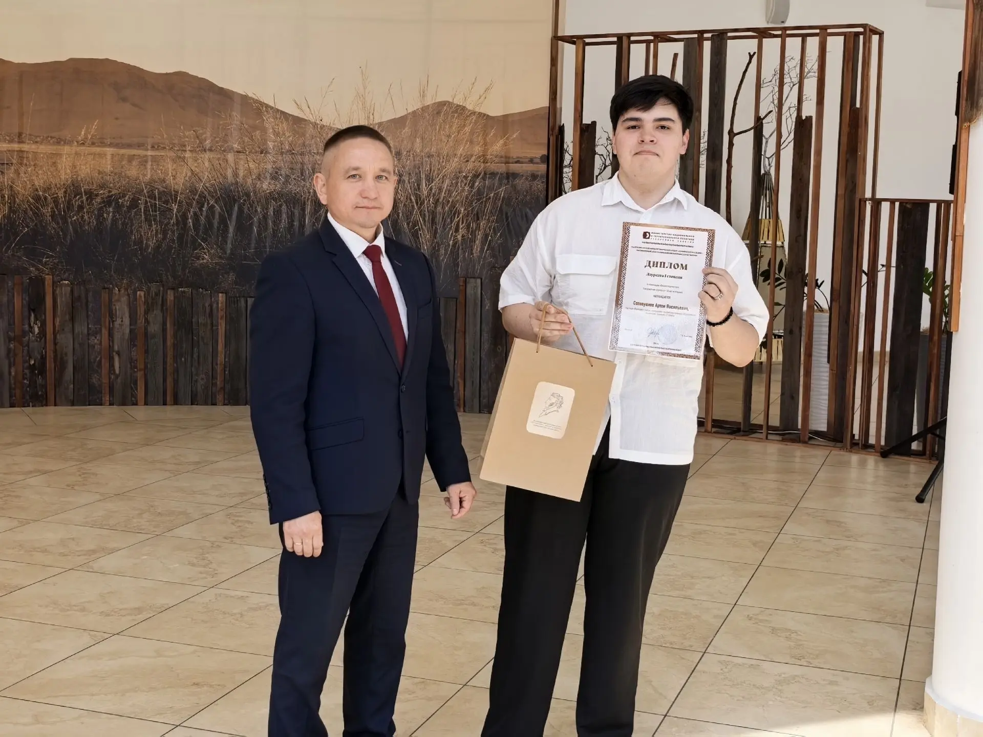 В Хакасии наградили победителей и призёров республиканского конкурса «Славянское наследие»
 
Наканун