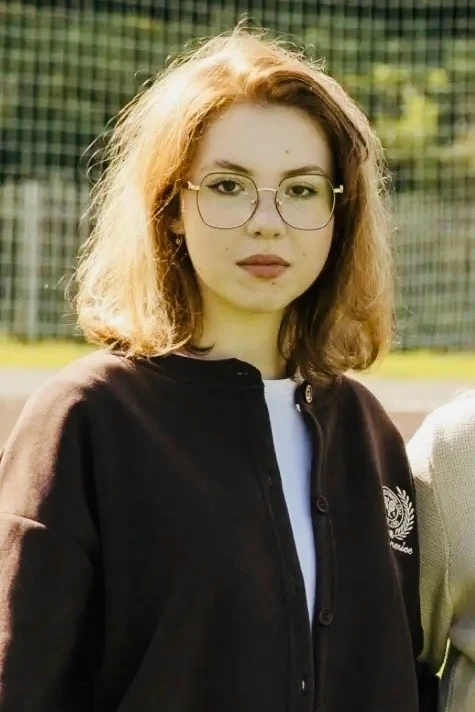 Ученица психолого-педагогического 11а класса Куданенко Ирина на экзамене по истории получила 91 балл