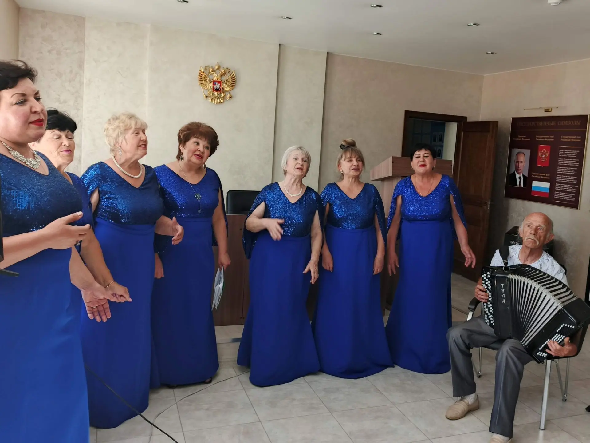 🎶 Гармонь, частушки и история державы
 
🇷🇺В преддверии главного праздника страны, который ознамен