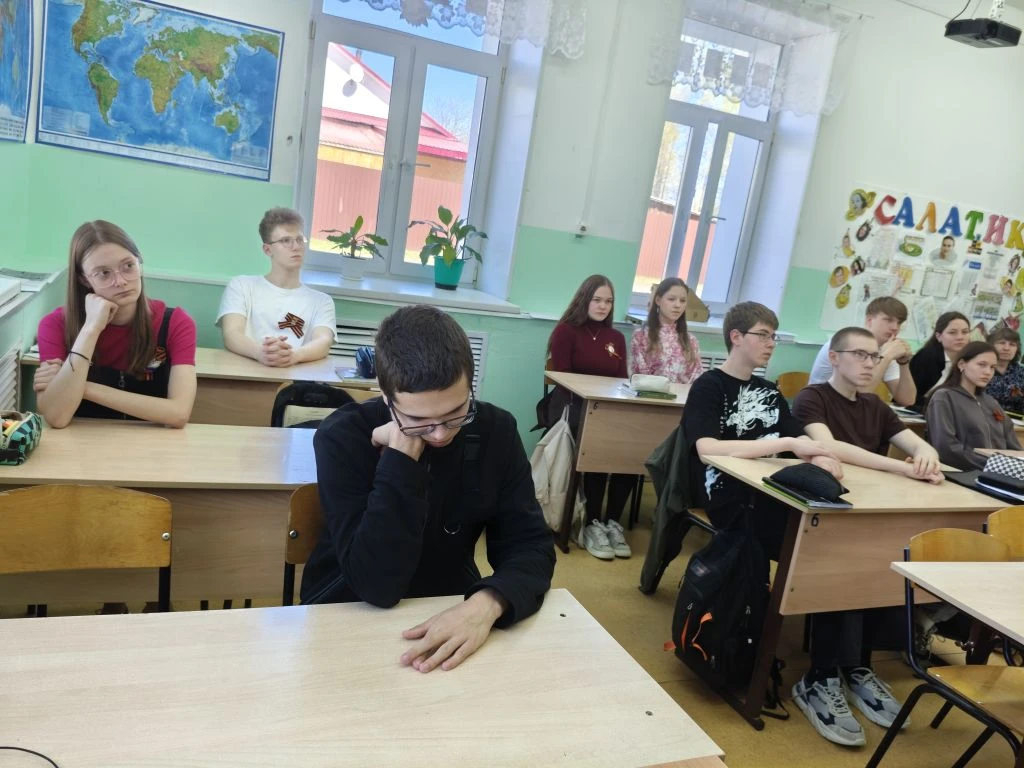 7 мая 2026 года. За несколько дней до 81-й годовщины Великой Победы. 
 
Сегодня мы были в гостях у 1