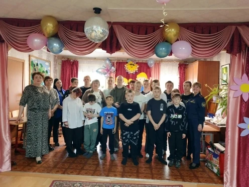 1 июня в День защиты детей для воспитанников центра прошла конкурсно-игровая программа. Ребята и даж