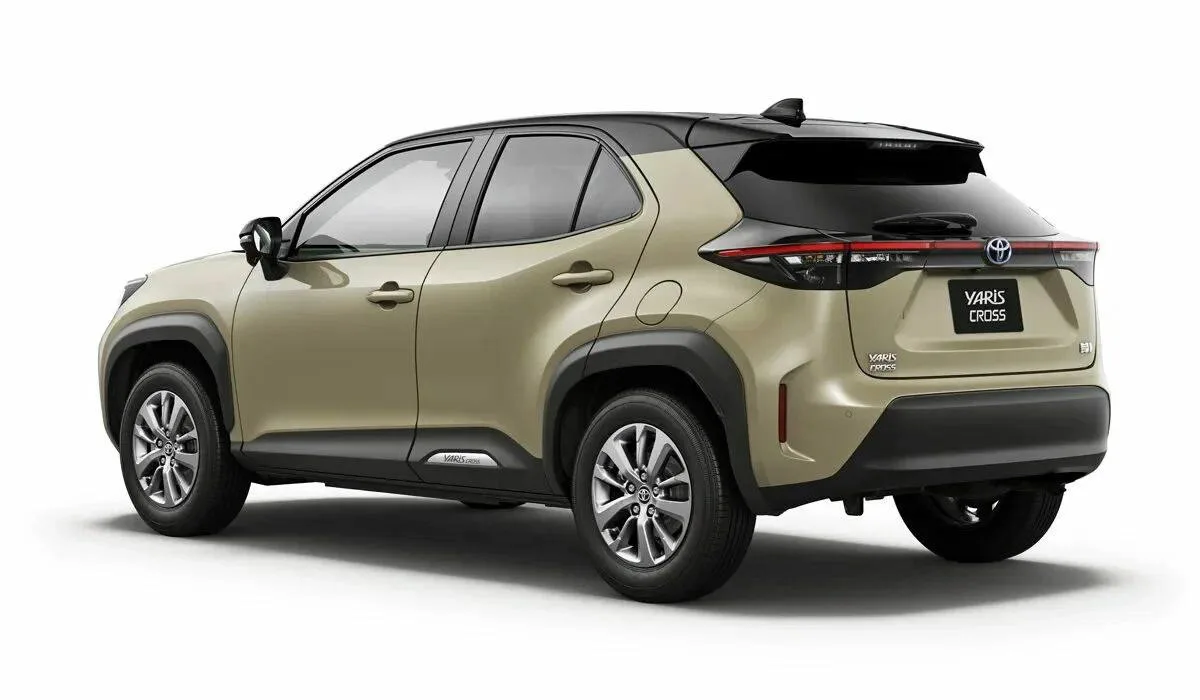 🚗 Идеальный баланс luxury и комфорта для TOYOTA YARIS CROSS.

Представляем ПЛАТИНУМ+ (шоколад) — пр
