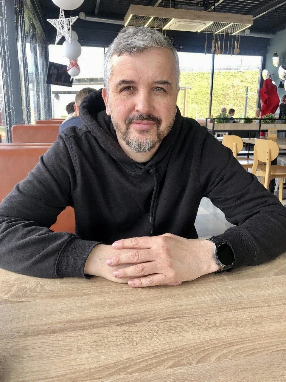С днем рождения поздравляем Александра Анатольевича! В этот прекрасный день пусть сбудутся все самые