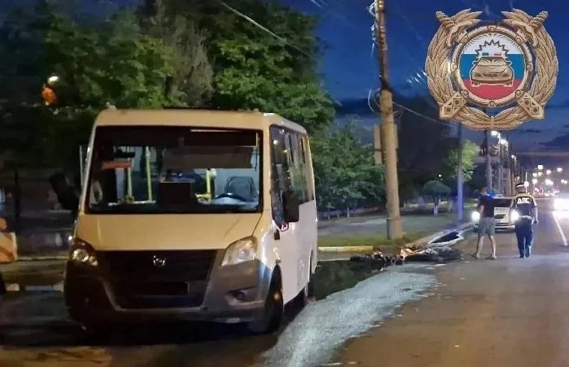 В Энгельсе водителя питбайка госпитализировали после ДТП с микроавтобусом

Вчера, 9 июня, в Энгельсе