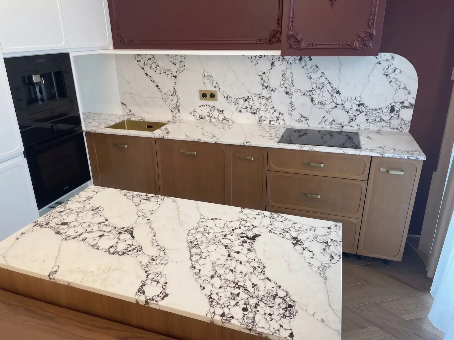 🪄 Наша работа: столешницы для кухни из кварцевого агломерата WSP STONE WLSY6025 Мозаика

Изысканный