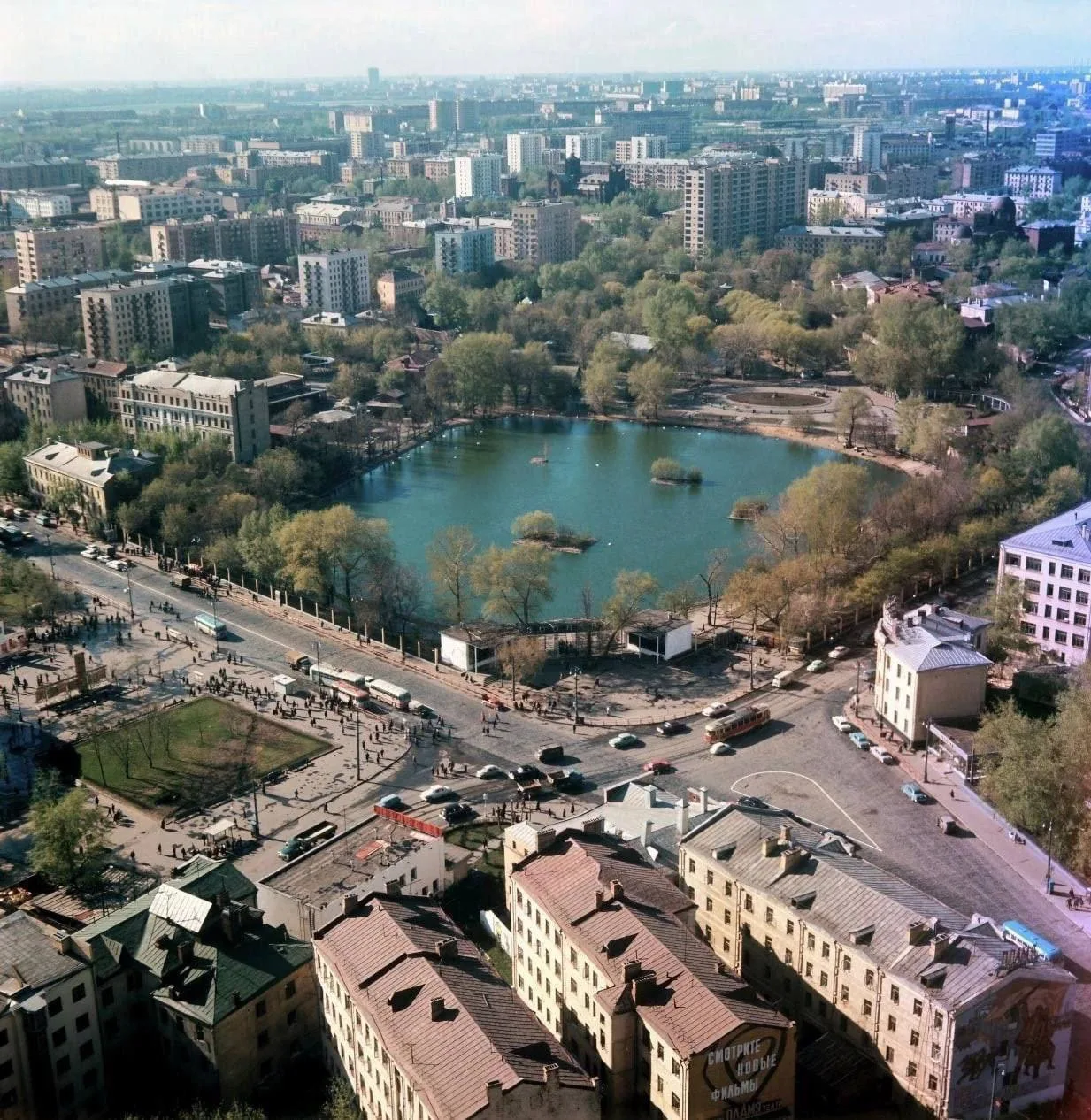 1971 год. Вид сверху на Московский зоопарк.

История СССР | Подпишись 👇🏻