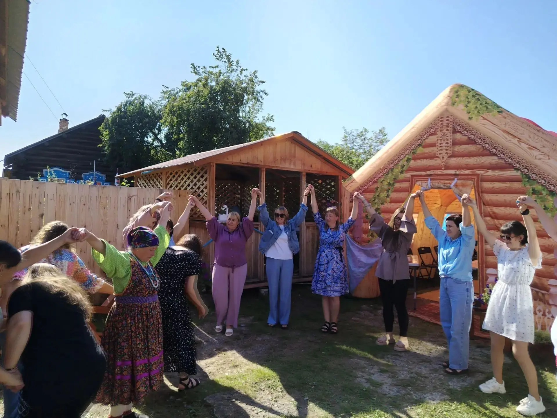 🏠 Сегодня в рамках курсов повышения квалификации в Новосалии состоялся круглый стол на тему: «Как в