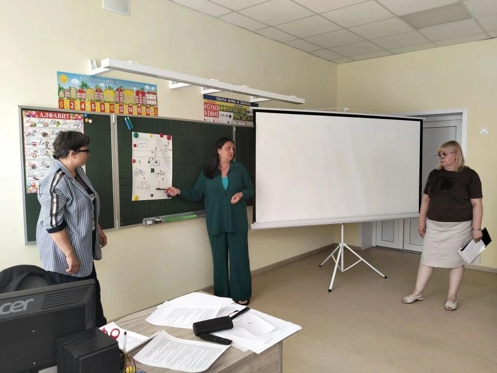 🚦📢Безопасность детей — в приоритете: в Тамбове прошёл семинар для начальников лагерей
Безопасность