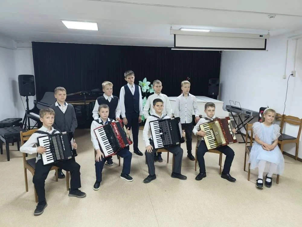 🪕🪗🎼 Отчётный концерт «В каждом звуке — вдохновение» состоялся вчера в Псебайской детской школе ис