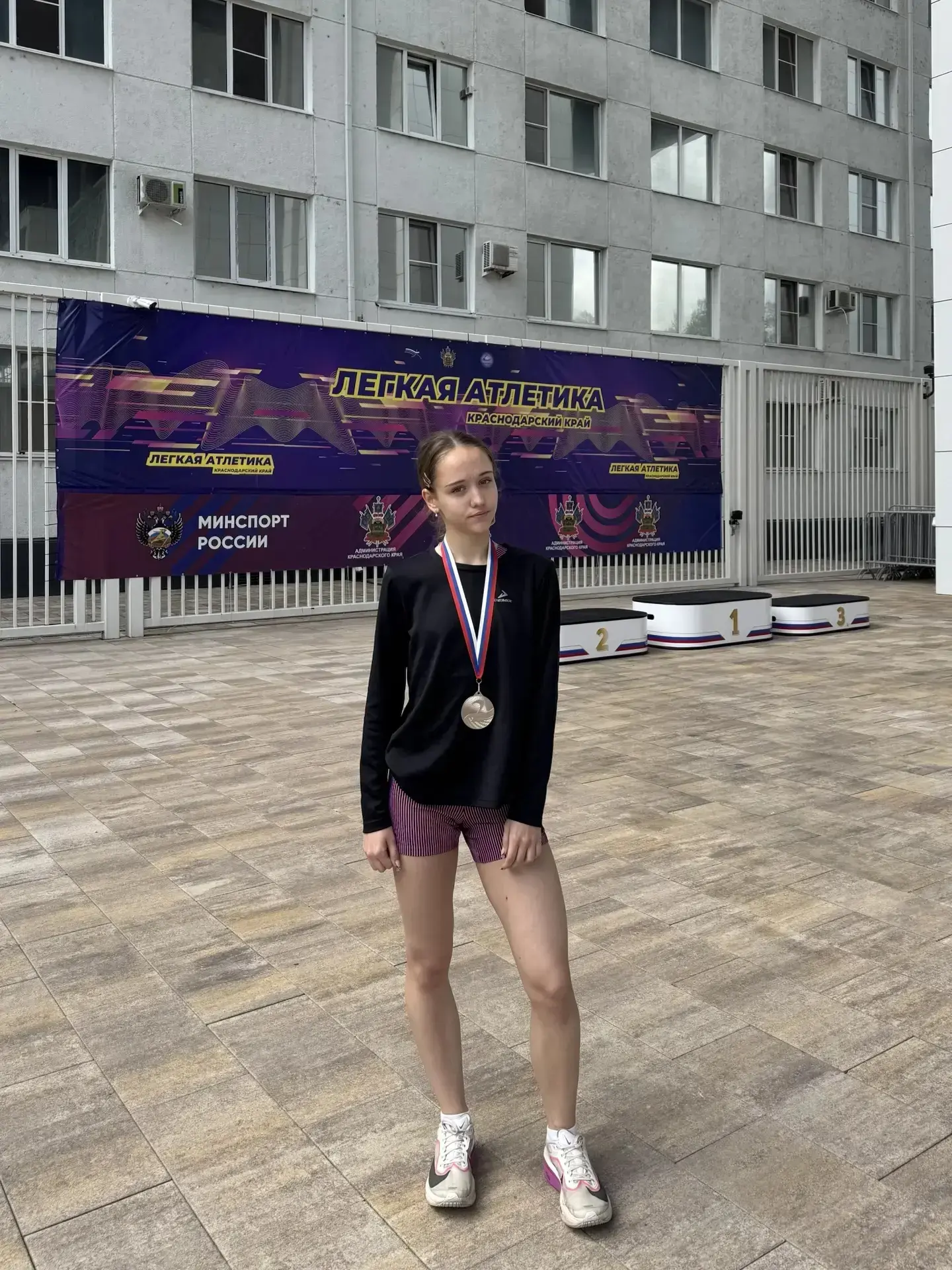Впервые — и сразу серебро! 

С 15 по 17 мая в Краснодаре прошли Чемпионат и Первенство ЮФО по бегу с