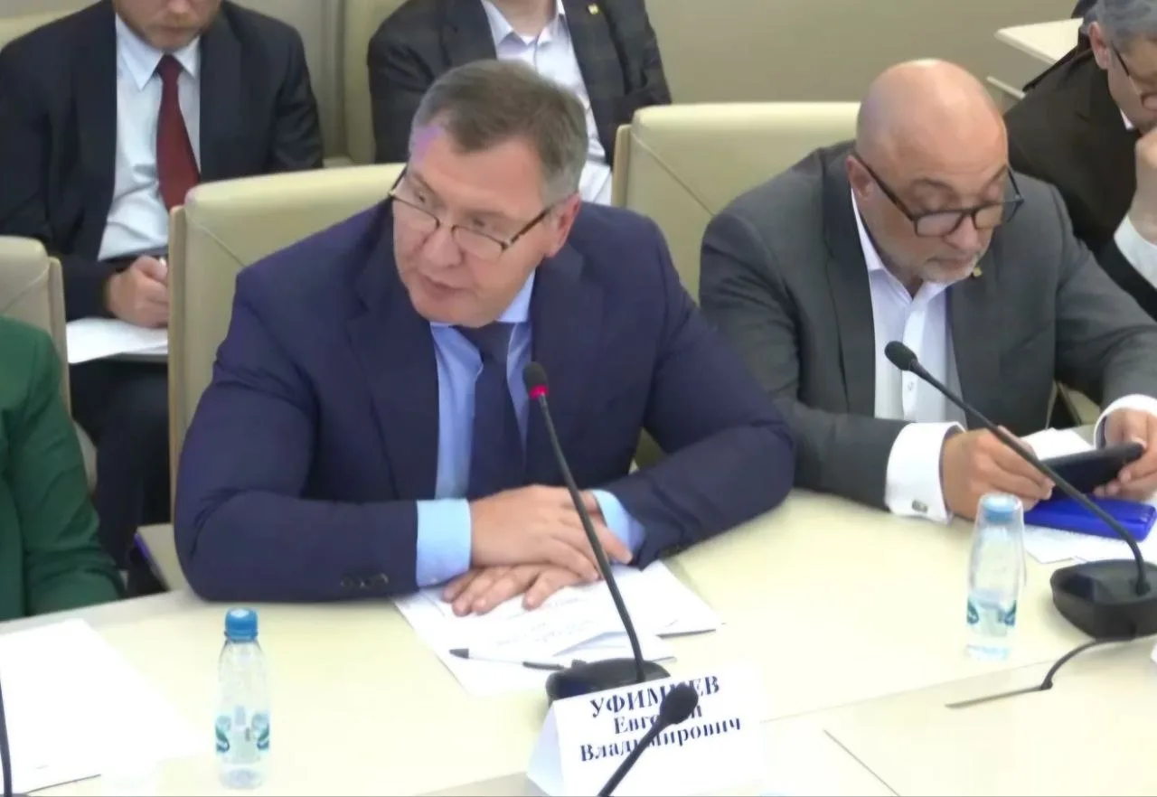 Глава ВСС отметил важность разработки стандартов для финрынка
 
Глава Всероссийского союза страховщи