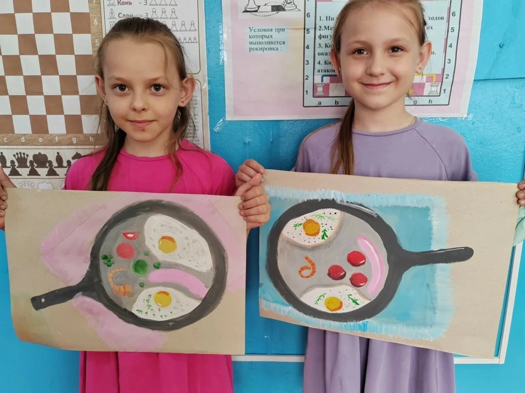 Завтрак чемпионов 🍳🎨

Наши юные художники нарисовали свой идеальный завтрак. И знаете что? Самым п