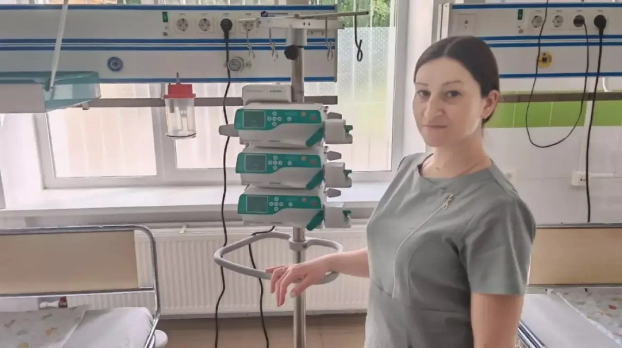 🏥 В детской больнице Пензы появилось новое оборудование для реанимации

В реанимационное отделение 